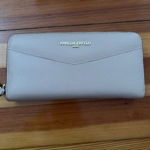 karl Lagerfeld wallet BNWOT